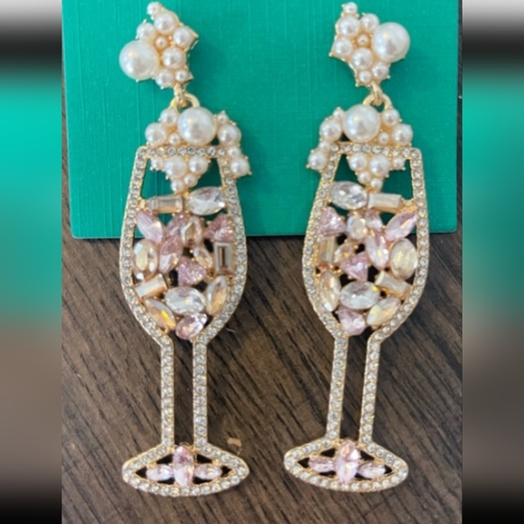 Piper K Jewelry - Champagne bubblie stud new on card